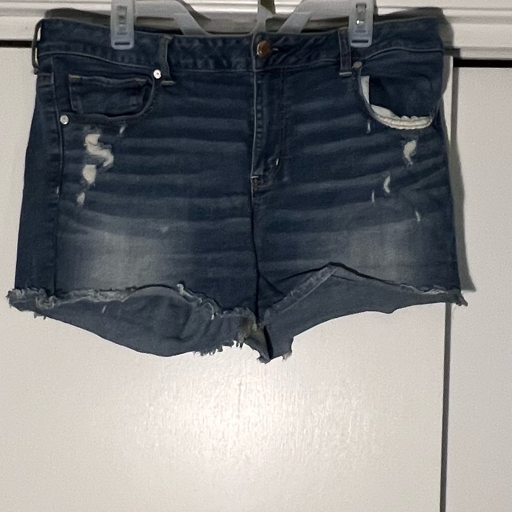 Gently used American Eagle shorts